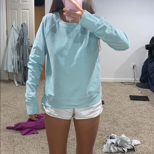 lululemon crew neck SUPER CUTE